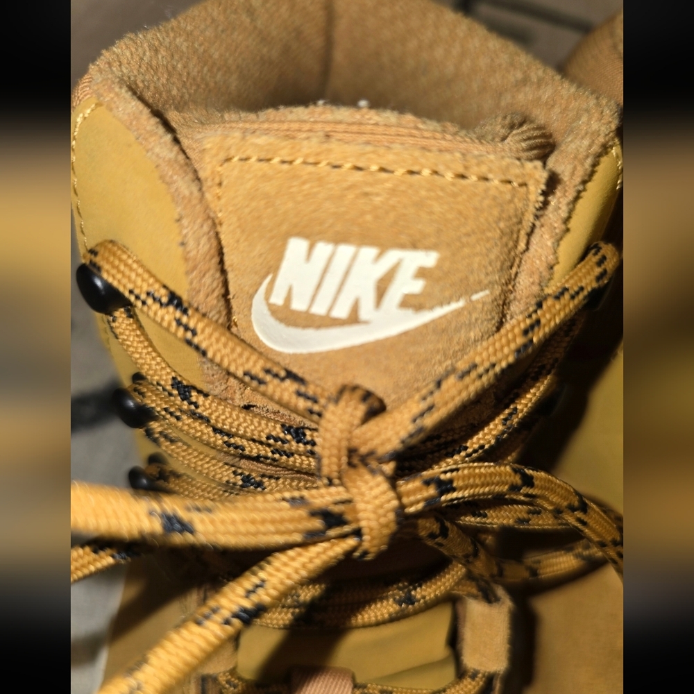 Nike City Classic Sneaker Boots Wheat Camel Tan Brown - Size 8 NWOT No Box - Picture 4 of 15